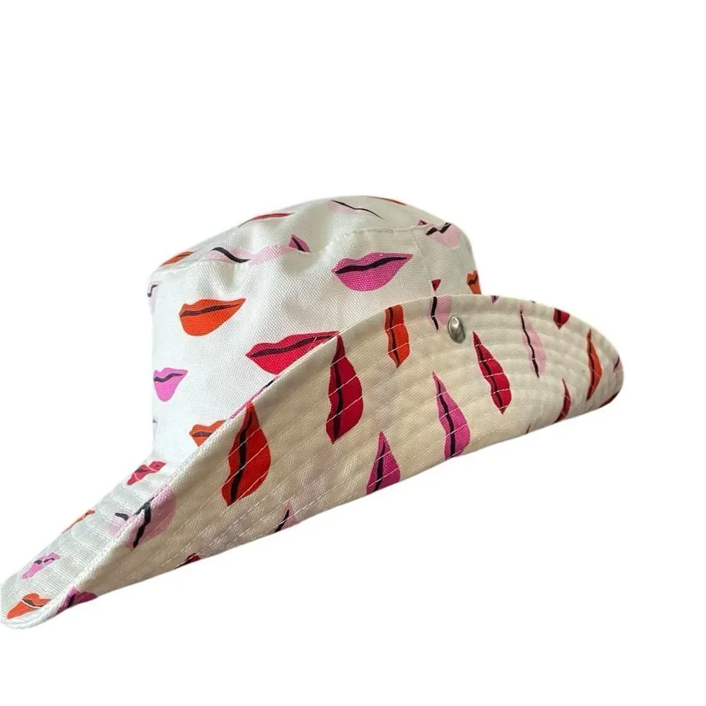 Colorful Lip Print Bucket Hat